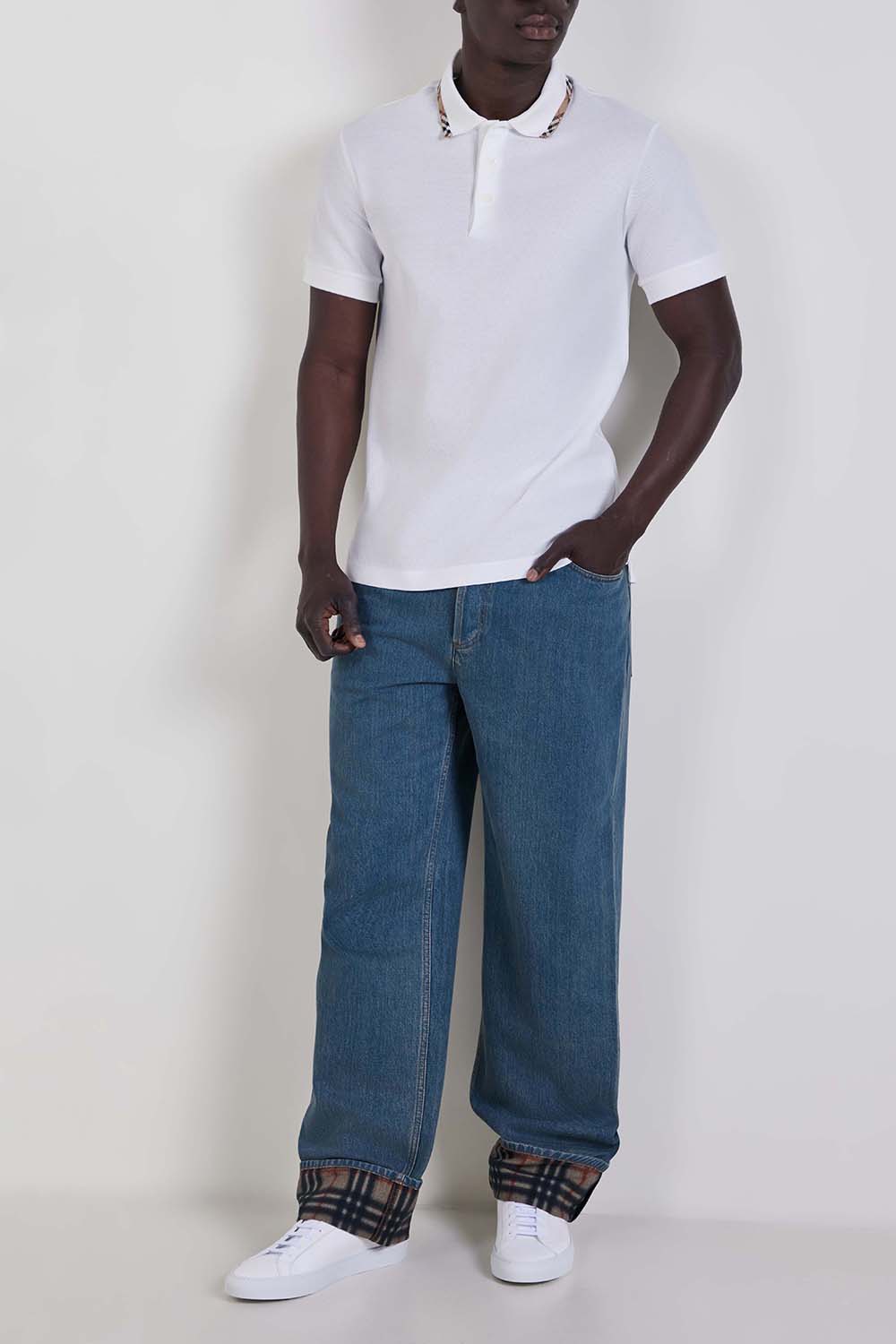 חולצת פולו קצרה